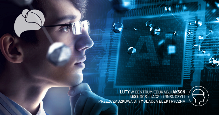 Nowoczesne urządzenie do przezczaszkowej stymulacji elektrycznej mózgu tES z widocznymi elektrodami.